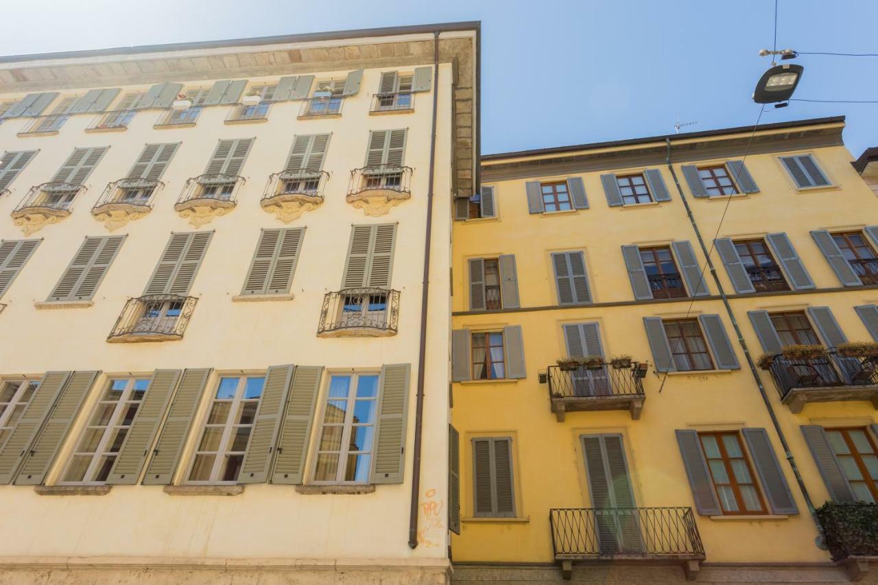 Cosy Apartment 2 Minutes From Duomo Milano Ngoại thất bức ảnh